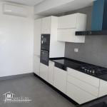 Un appartement s3 de 198m² à vendre à raoued
