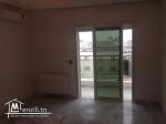 A vendre ou a louer appart HT std S+2 à Bab El KHAHDRA a cote de hotel El MECHTEL