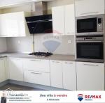 A VENDRE UNE VILLA EN S+6 A CHOTRANA