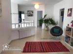 A vendre villa s5 avec piscine et jardin , La Soukra