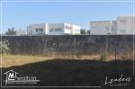À vendre un terrain constructible situé à LA SOUKRA