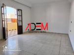 Spacieux étage de villa S3 de 250m² à hamem Sousse