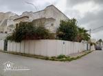 à vendre deux étages de villas à la Marsa