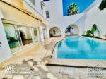 Villa S+5 avec piscine à la marsa