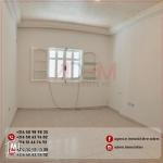 Etage de villa S3 avec place parking à Sahloul