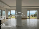 Villa S+5 vue mer à La Marsa MVL1275
