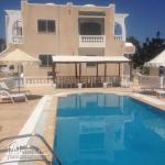 VILLA AVEC PISCINE SANS VIS A VIS