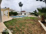 Villa S+5 avec piscine à la Soukra.MVL1367