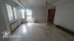 à louer RDC  villa  S3 ennasr