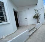 une belle villa (Rez de chaussée autonome et duplex) à el Kram