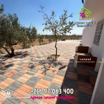 une ferme à Kala Kbira de 5560 m²