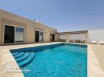 Spacieuse villa avec piscine privée à louer à Tezdaine Djerba