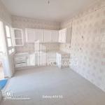 Ennasr à louer s3 vide