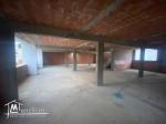 Local commercial de 300 m2 a louer