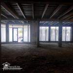 Spacieux immeuble HS 3500 m² au Berge du lac 1