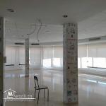 Spacieux immeuble HS 3500 m² au Berge du lac 1