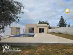 A vendre superbe villa avec piscine proche de la mer à Midoun Djerba