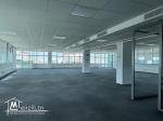 Super bureau 2300 m²hs au lac 2