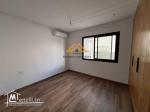 À Vendre : Appartement S+1 Haut Standing à Tantana, Résidence Pied Dans L'Eau