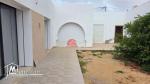 VILLA DE PLAIN-PIED À VENDRE À HOUMT SOUK DJERBA ZU - RÉF V713