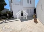 une villa S5  idéalement  à la Marsa