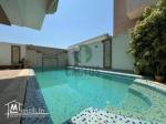 À vendre  Villa  S4 avec piscine à Jinéne Beni Khiar.