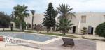 QUATRE VILLAS  À LA ZONE TOURISTIQUE DE DJERBA MIDOUN