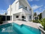 Location  villa avec piscine à la soukra