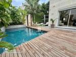 À louer  villa moderne avec piscine jardin et garage