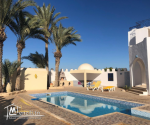 villa avec piscine à vendre sur la route de phare Djerba