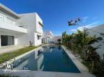 Villa S+4 toute neuve avec jardin et piscine à Hammamet Sud