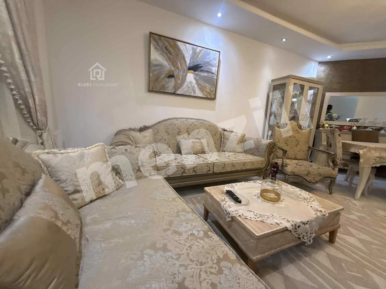 À vendre – Appartement S+3 avec parking à Ezzahra