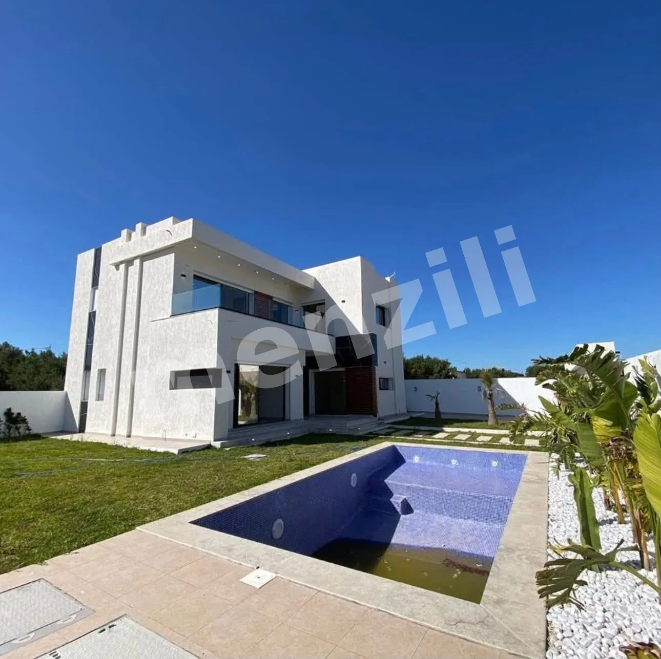 À vendre – Villa haut standing avec piscine à Hammamet Sud