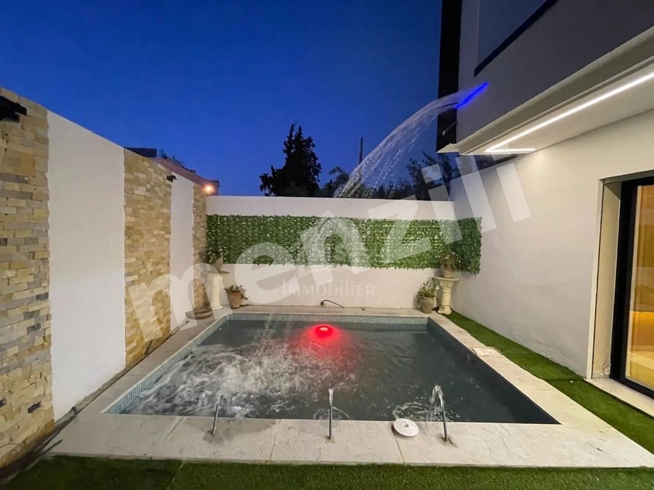 À vendre – Duplex S+3 meublé avec piscine à Hammamet Nord