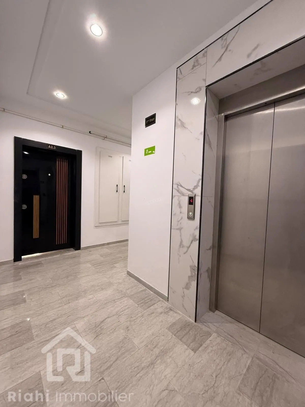 للبيع – شقق فاخرة S+1 وS+2 في المدينة الجديدة – quartier résidentiel