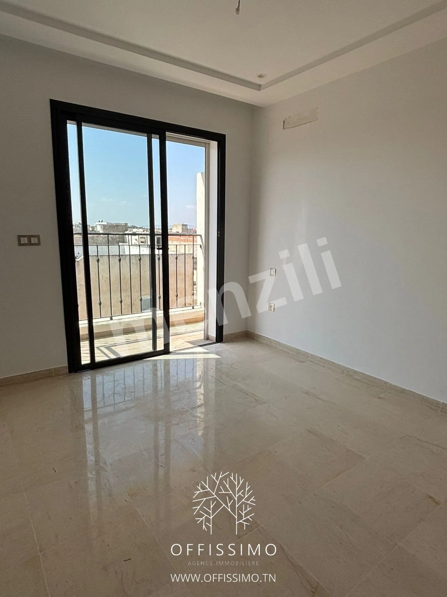 A louer appartement S+1 vide a Bhar Lazrag