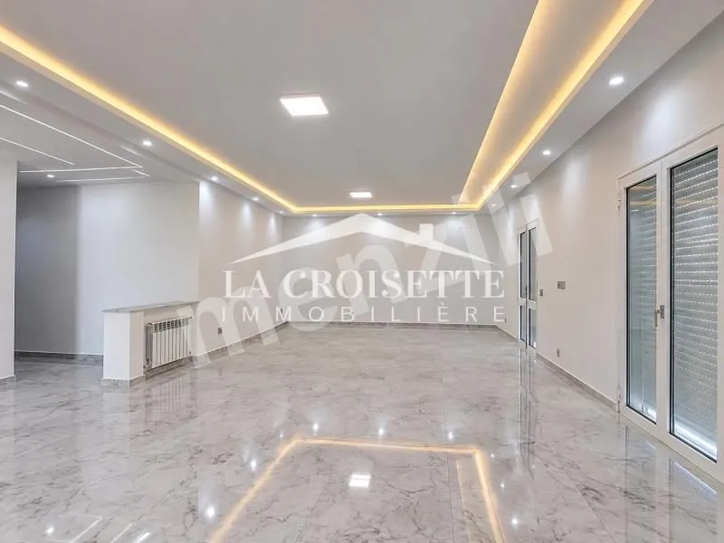 Etage de villa S+3 à Ain Zaghouan nord ZEL0600
