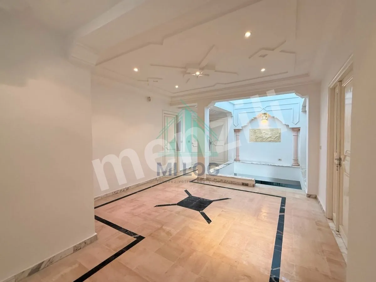 A vendre une Villa de 436 m² à la Nouvelle Medina