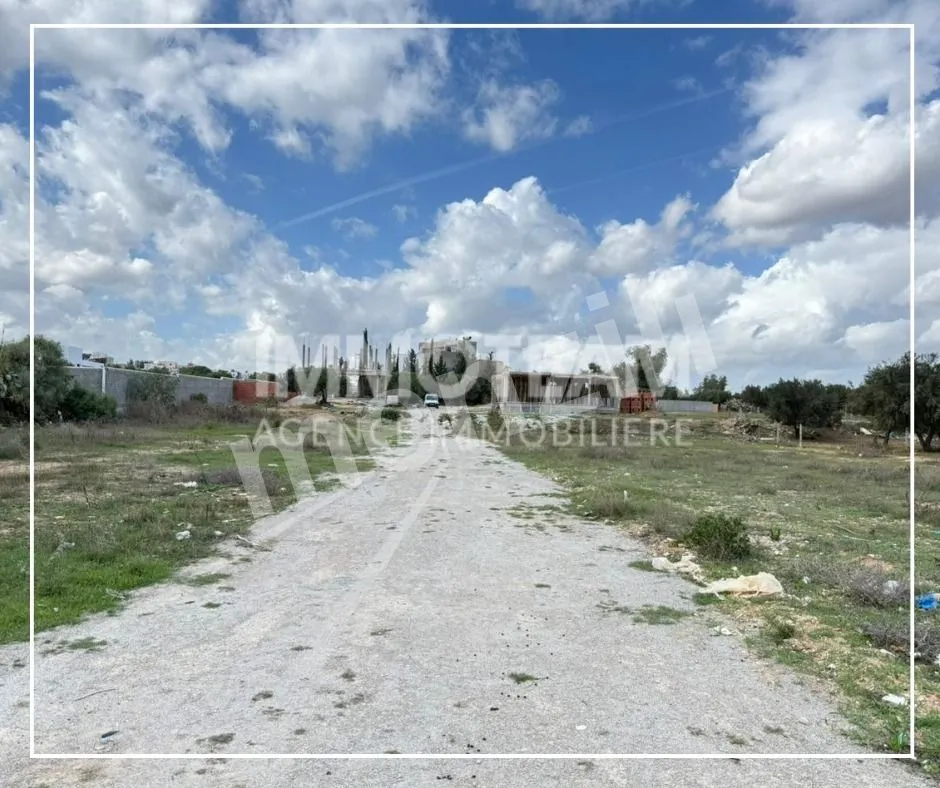 À VENDRE – TERRAIN À HAMMAMET